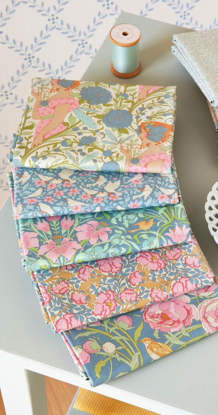 Songbird | Fat Quarter Bundle - Blue by Tone Finnanger for Tilda | 5 pcs