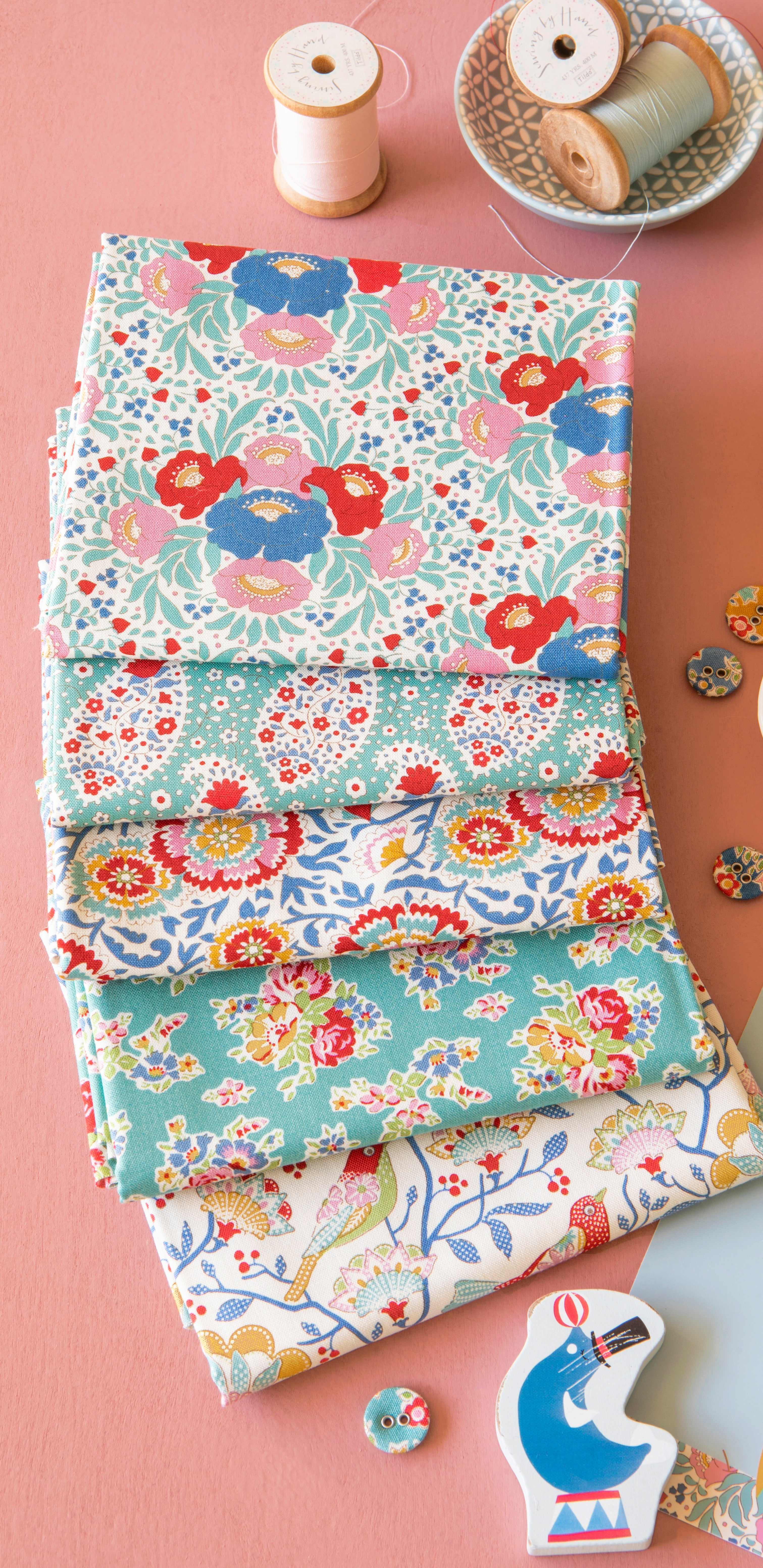 Jubilee | Fat Quarter Bundle - Teal/White by Tone Finnanger for Tilda Fabrics | TIL300184 | 5 pcs