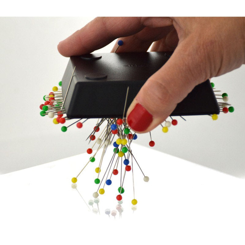 Zirkel Magnetic Pin Organizer - Black