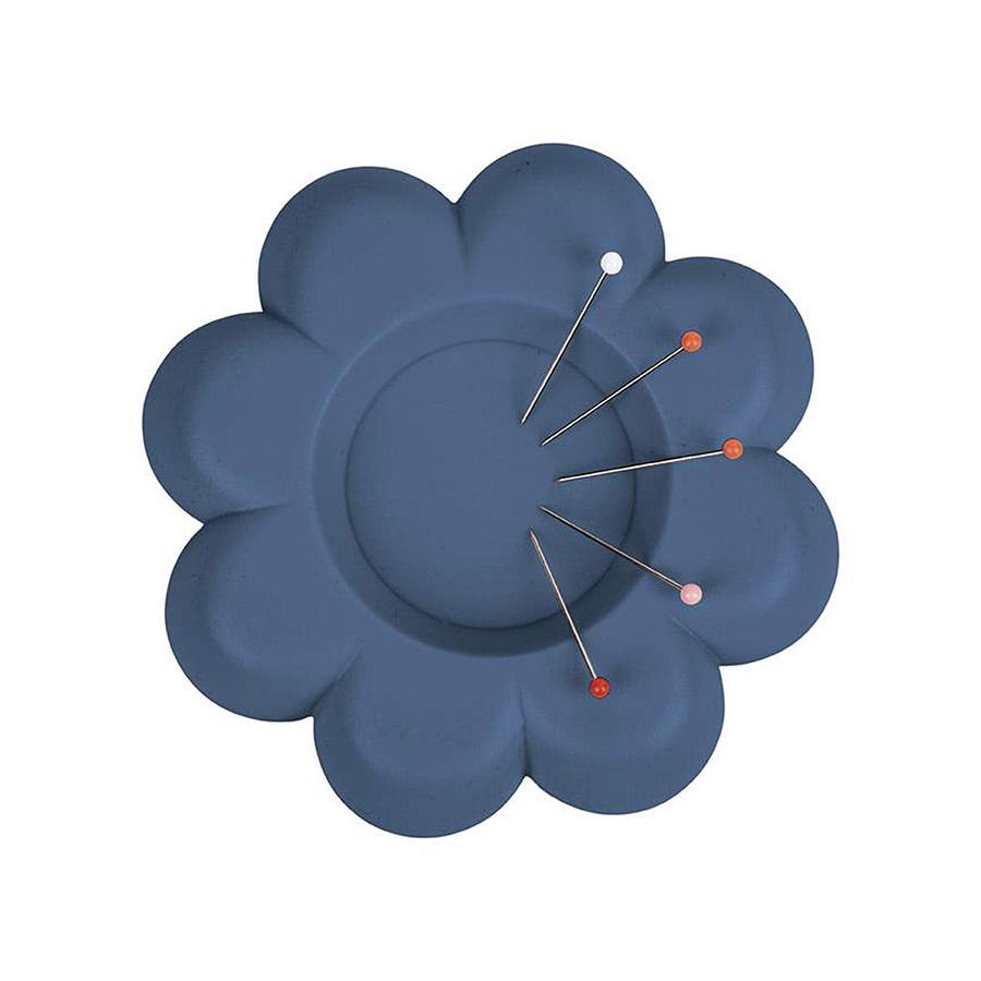Lori Holt Flower Power Magnetic Pin Holder - Denim | ST-40885